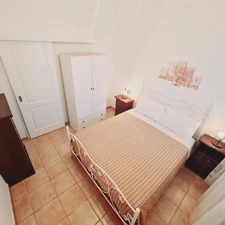 Casa Luce 아파트 포르토 세자레오